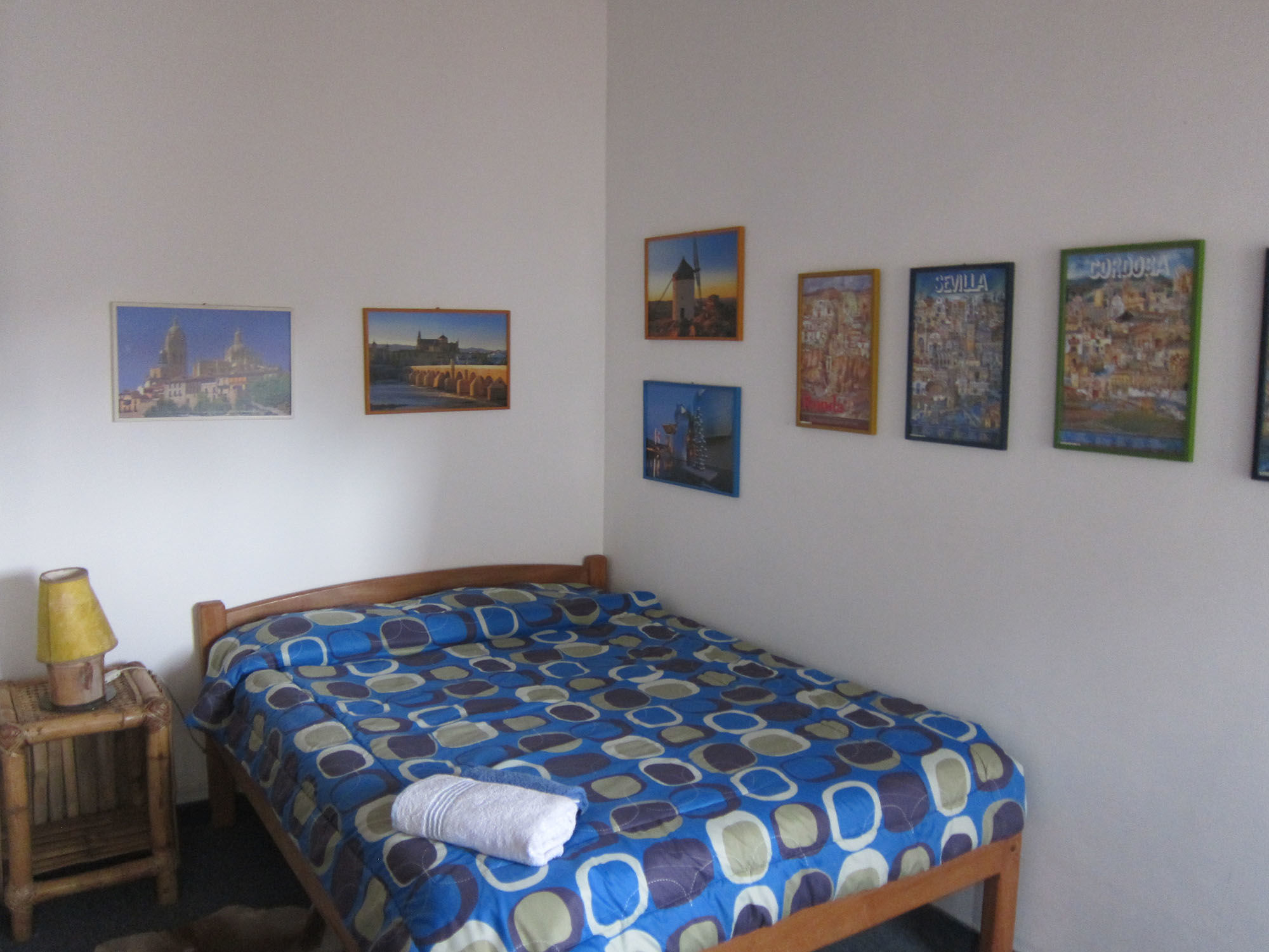 Hostal Los Aventureros Санта Крус де ла Сиера Екстериор снимка