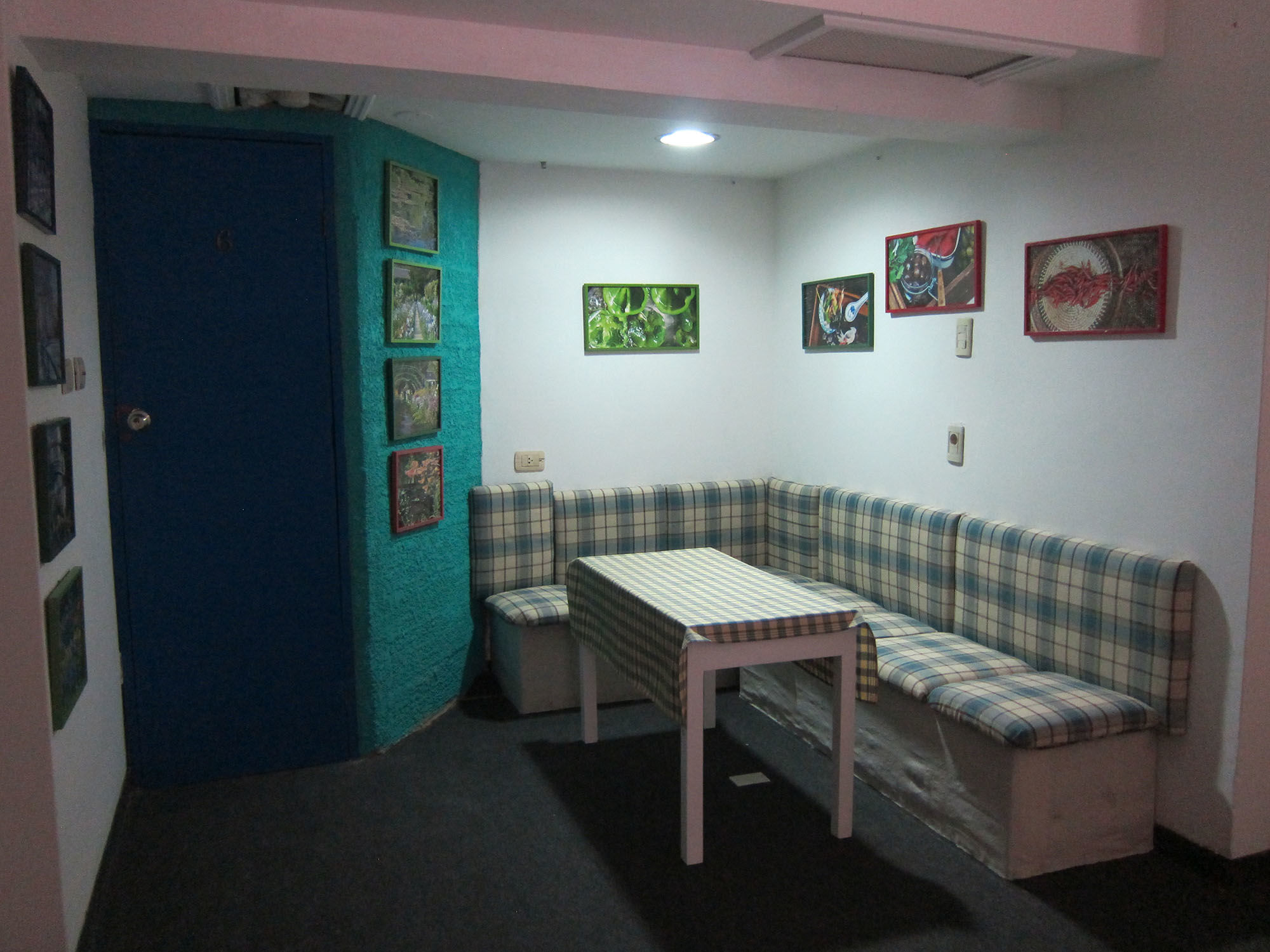 Hostal Los Aventureros Санта Крус де ла Сиера Екстериор снимка