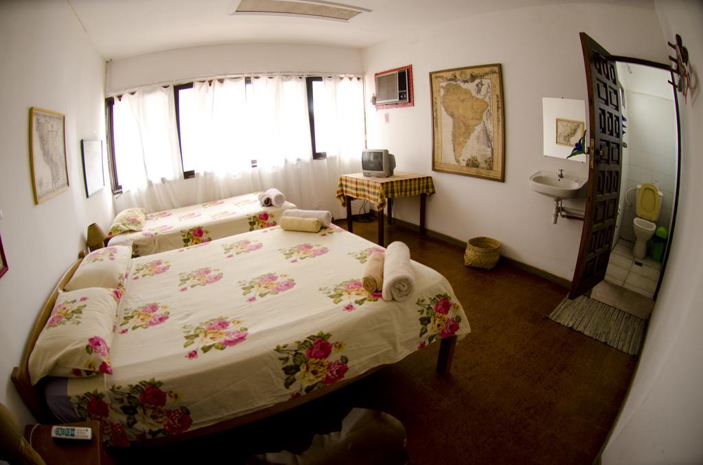 Hostal Los Aventureros Санта Крус де ла Сиера Екстериор снимка