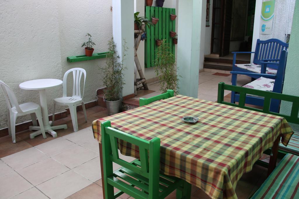 Hostal Los Aventureros Санта Крус де ла Сиера Екстериор снимка